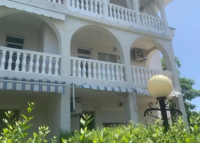 Fantastic In * Свети Влас