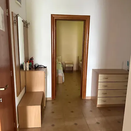 Fantastic In Apartment *